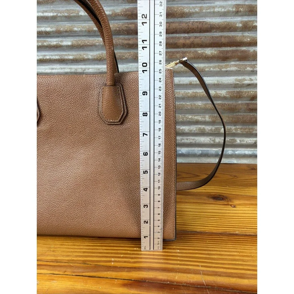 Michael Kors Mercer Large Leather Tote Bag in Acorn Pristine! Used 1 Time